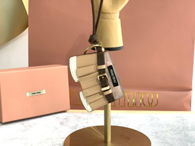 MIUMIU mini skirt pendant-3881